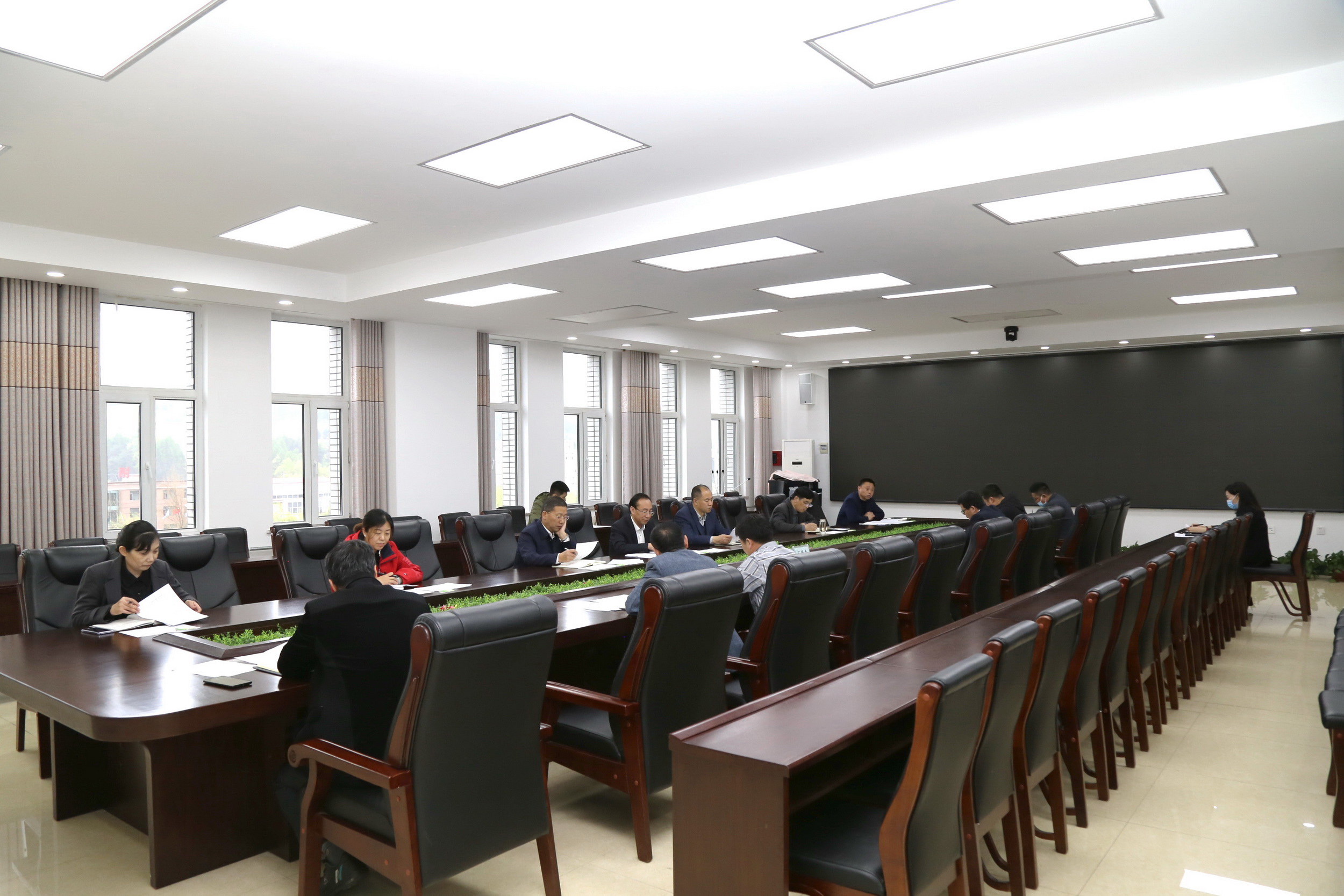 3月31日,学校党史学习教育动员大会在图书馆报告厅召开。赵丙阳 摄